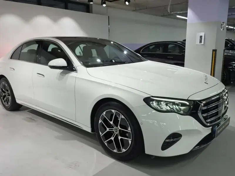 2026 Mercedes-Benz E-Класс с пробегом 3 175 км