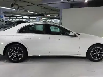 2026 Mercedes-Benz E-Класс с пробегом 3 175 км