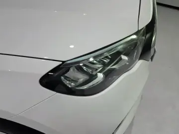 2026 Mercedes-Benz E-Класс с пробегом 3 175 км