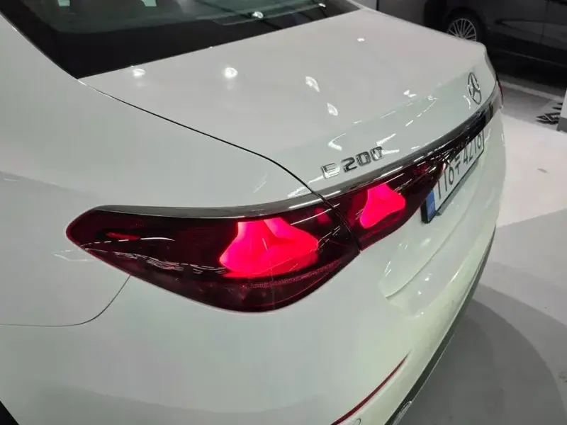 2026 Mercedes-Benz E-Класс с пробегом 3 175 км
