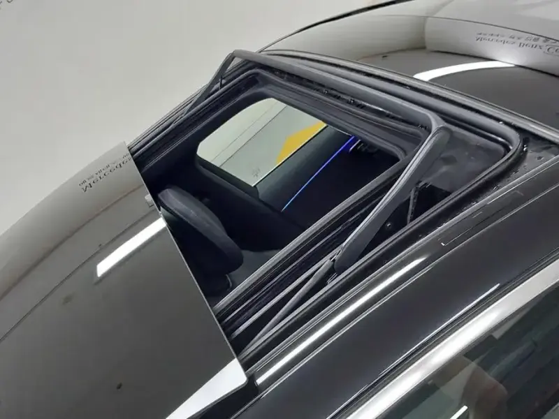 2025 Mercedes-Benz E-Класс с пробегом 9 721 км