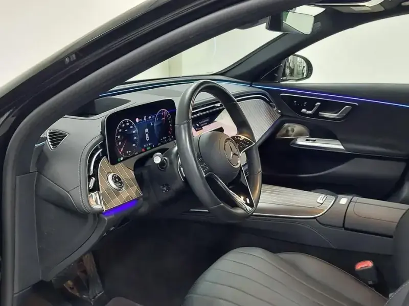 2025 Mercedes-Benz E-Класс с пробегом 9 721 км