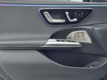 2025 Mercedes-Benz E-Класс с пробегом 9 721 км