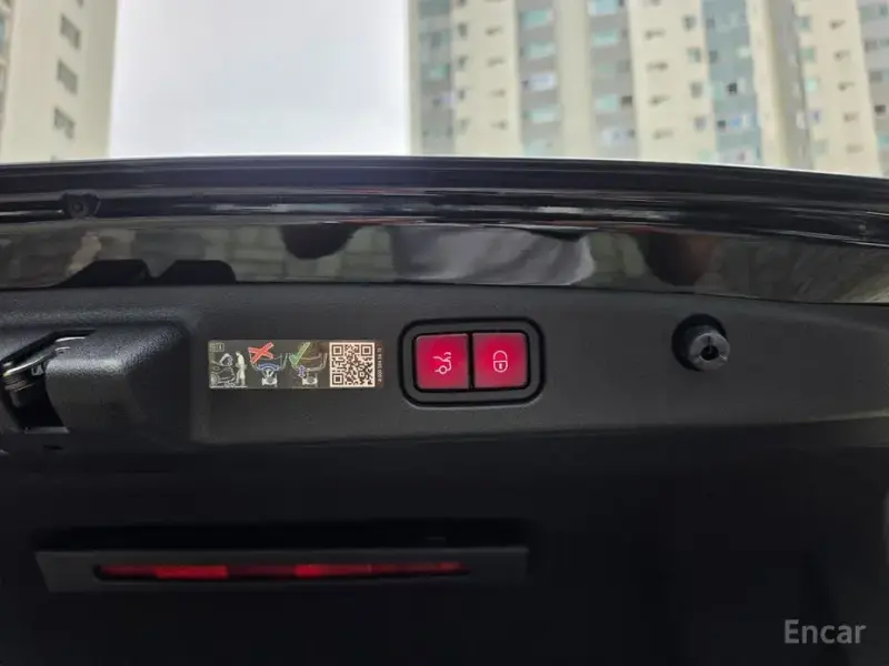 2024 Mercedes-Benz E-Класс с пробегом 10 799 км