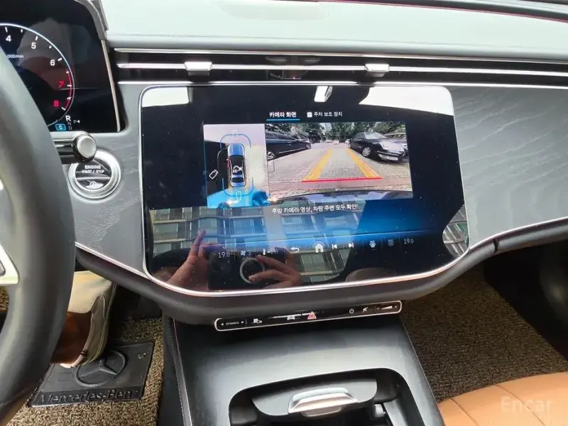 2024 Mercedes-Benz E-Класс с пробегом 10 799 км
