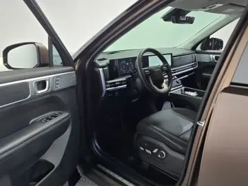 2024 Hyundai Santa Fe с пробегом 14 051 км