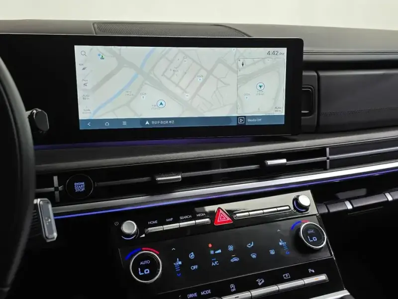 2024 Hyundai Santa Fe с пробегом 14 051 км