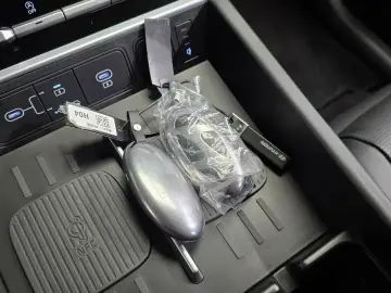 2024 Hyundai Santa Fe с пробегом 14 051 км