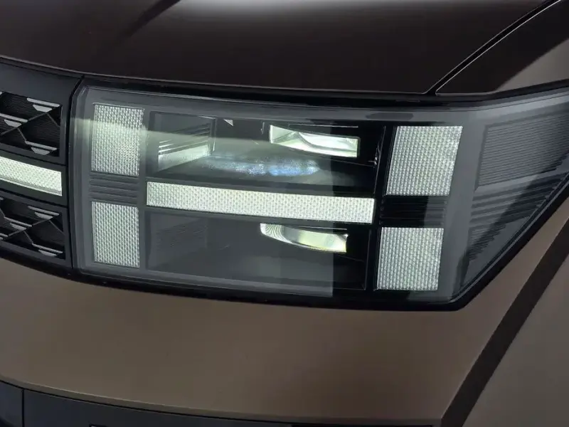 2024 Hyundai Santa Fe с пробегом 14 051 км