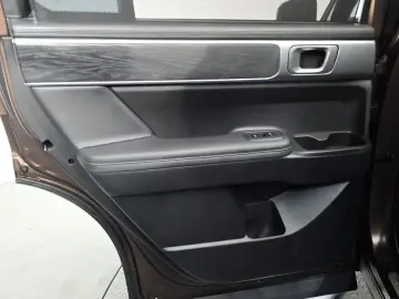 2024 Hyundai Santa Fe с пробегом 14 051 км