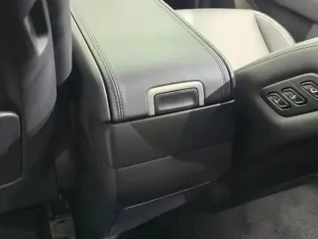 2024 Hyundai Santa Fe с пробегом 14 051 км