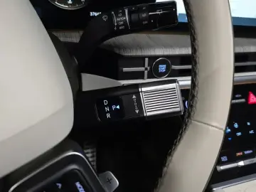2023 Hyundai Santa Fe с пробегом 37 668 км
