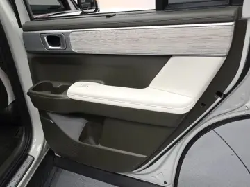 2023 Hyundai Santa Fe с пробегом 37 668 км
