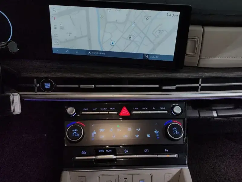 2023 Hyundai Santa Fe с пробегом 93 541 км
