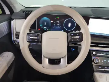 2023 Hyundai Santa Fe с пробегом 93 541 км
