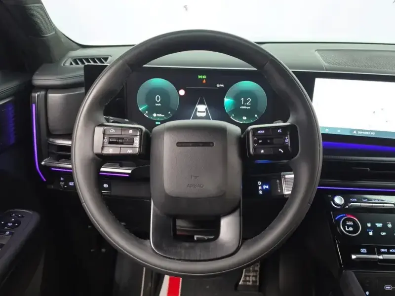 2025 Hyundai Santa Fe с пробегом 10 833 км