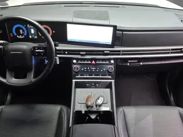 2024 Hyundai Santa Fe с пробегом 72 509 км