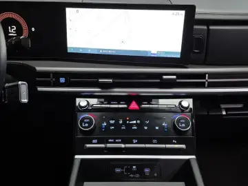 2024 Hyundai Santa Fe с пробегом 72 509 км