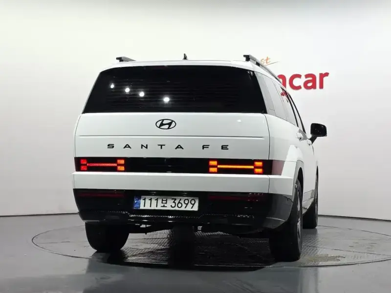2024 Hyundai Santa Fe с пробегом 13 383 км