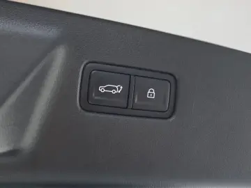 2024 Hyundai Santa Fe с пробегом 13 383 км