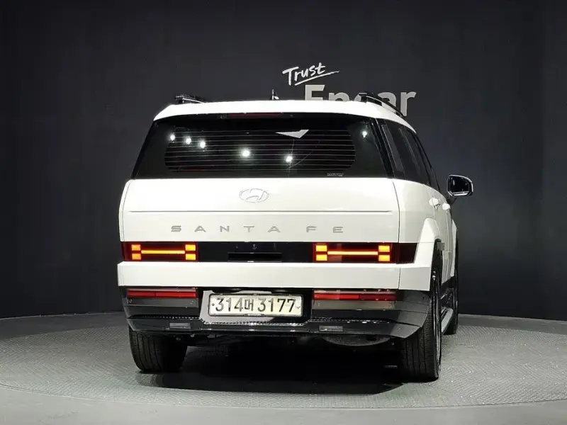 2024 Hyundai Santa Fe с пробегом 56 275 км