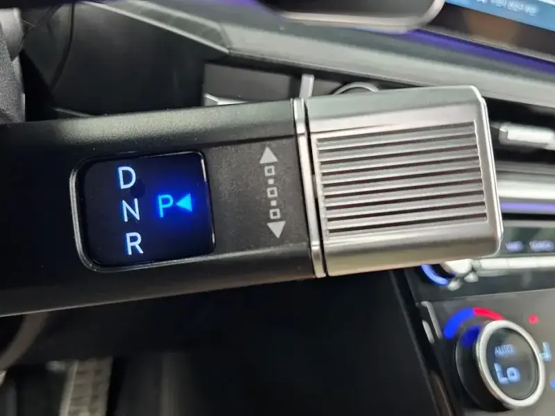 2024 Hyundai Santa Fe с пробегом 56 275 км