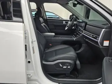 2024 Hyundai Santa Fe с пробегом 56 275 км