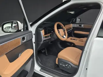 2026 Hyundai Santa Fe с пробегом 2 885 км