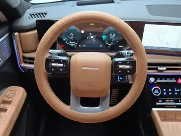 2026 Hyundai Santa Fe с пробегом 2 885 км