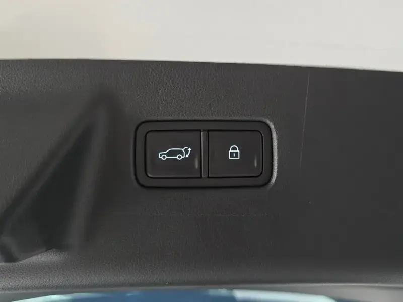 2026 Hyundai Santa Fe с пробегом 2 885 км