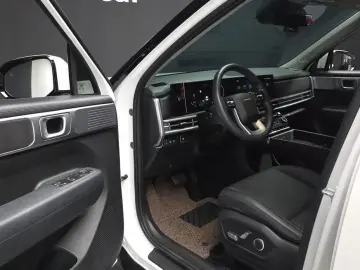 2023 Hyundai Santa Fe с пробегом 31 933 км
