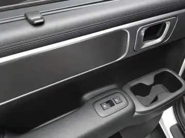 2023 Hyundai Santa Fe с пробегом 31 933 км