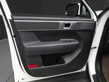 2023 Hyundai Santa Fe с пробегом 31 933 км