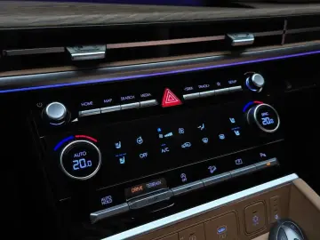 2026 Hyundai Santa Fe с пробегом 2 885 км