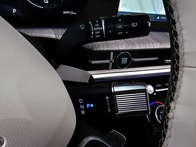 2023 Hyundai Santa Fe с пробегом 49 913 км