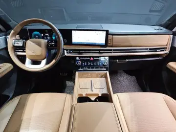 2023 Hyundai Santa Fe с пробегом 46 071 км