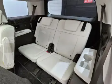 2023 Hyundai Santa Fe с пробегом 49 913 км