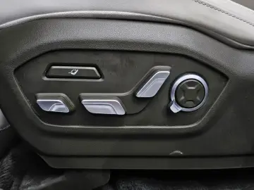 2023 Hyundai Santa Fe с пробегом 49 913 км