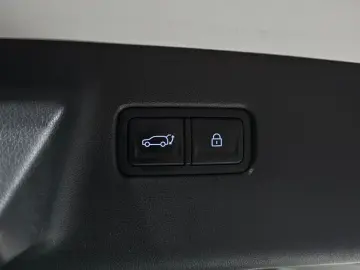2023 Hyundai Santa Fe с пробегом 46 071 км