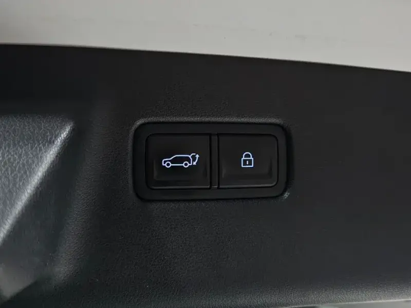 2023 Hyundai Santa Fe с пробегом 46 071 км