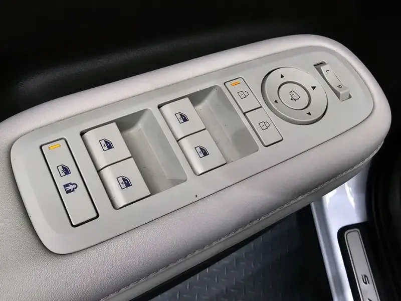 2023 Hyundai Santa Fe с пробегом 49 913 км