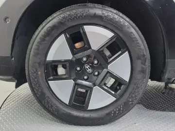 2024 Hyundai Santa Fe с пробегом 35 221 км