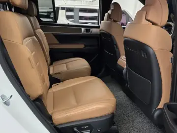 2024 Hyundai Santa Fe с пробегом 43 274 км