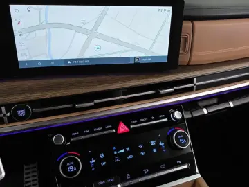 2024 Hyundai Santa Fe с пробегом 43 274 км