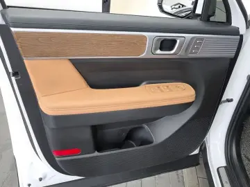 2024 Hyundai Santa Fe с пробегом 43 274 км
