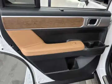 2024 Hyundai Santa Fe с пробегом 43 274 км