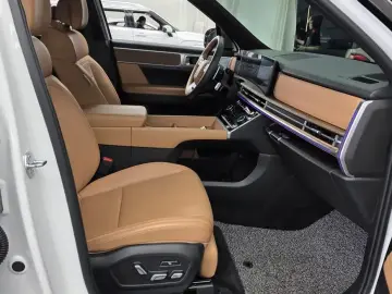 2024 Hyundai Santa Fe с пробегом 43 274 км