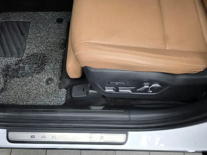 2024 Hyundai Santa Fe с пробегом 43 274 км