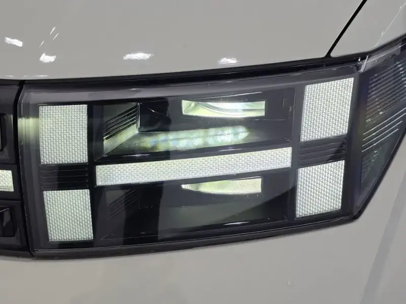 2023 Hyundai Santa Fe с пробегом 37 817 км