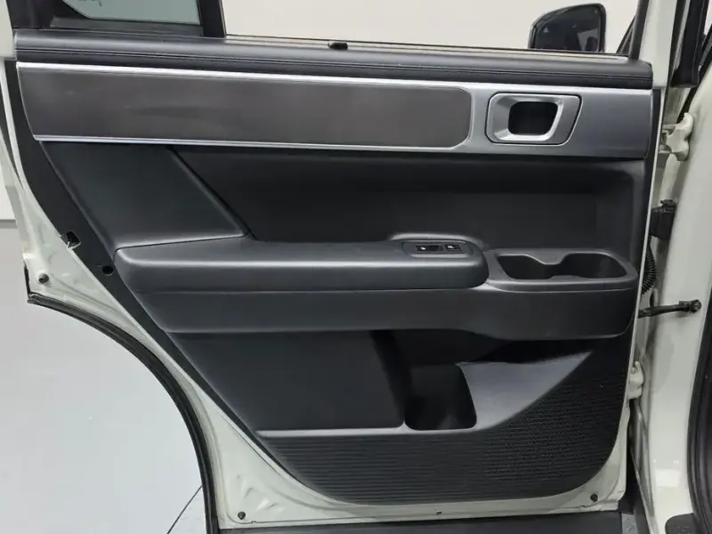 2023 Hyundai Santa Fe с пробегом 37 817 км